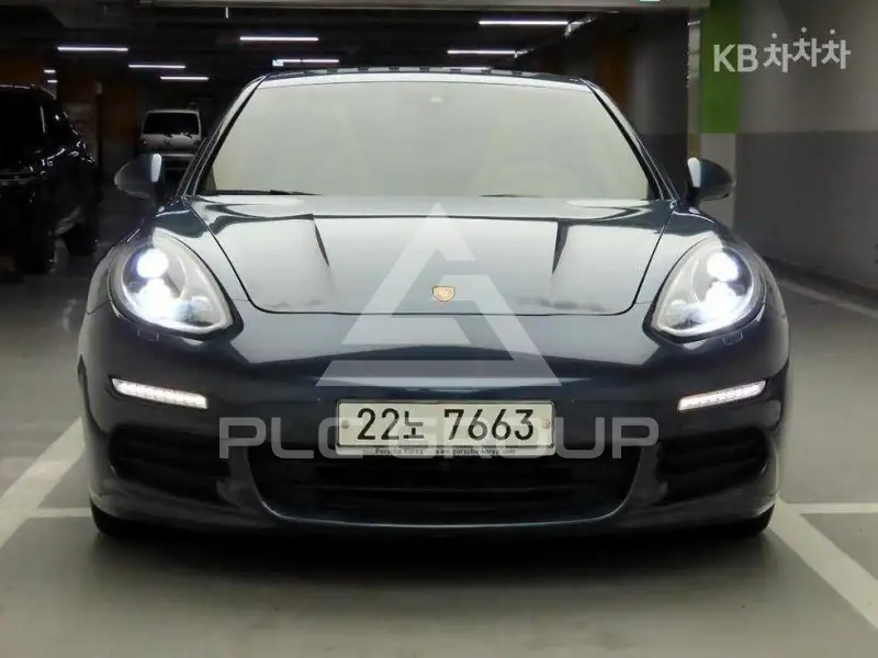 2014 Porsche Panamera