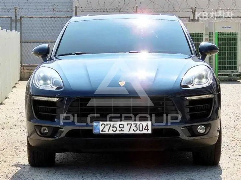 2014 Porsche Macan