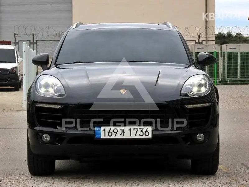 2014 Porsche Macan