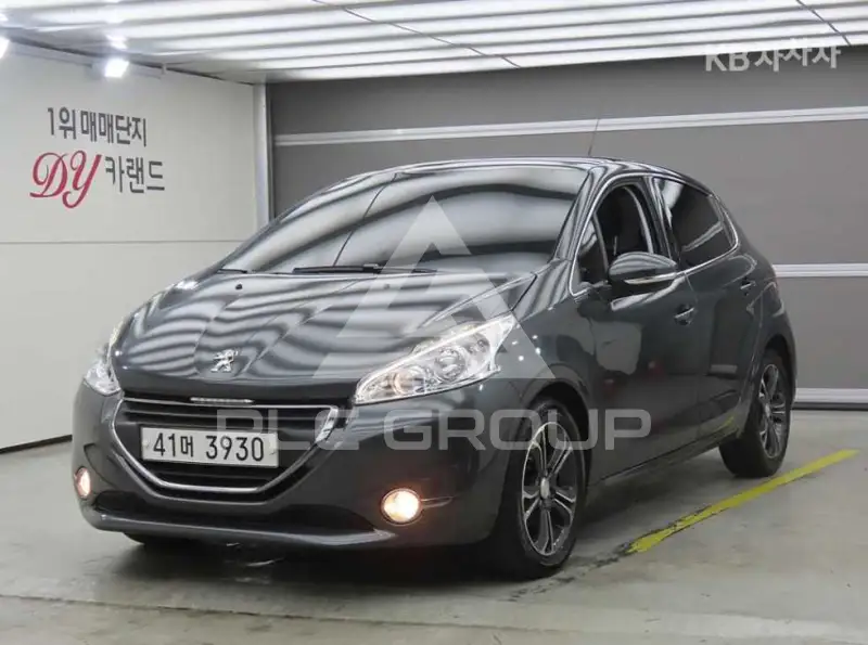 2014 Peugeot 208