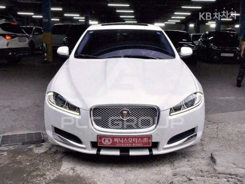 2014 Jaguar XF