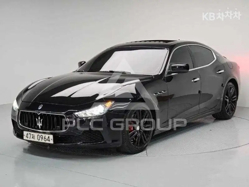 2014 Maserati GHIBLI