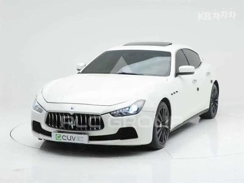 2014 Maserati GHIBLI