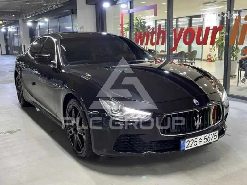 2014 Maserati GHIBLI