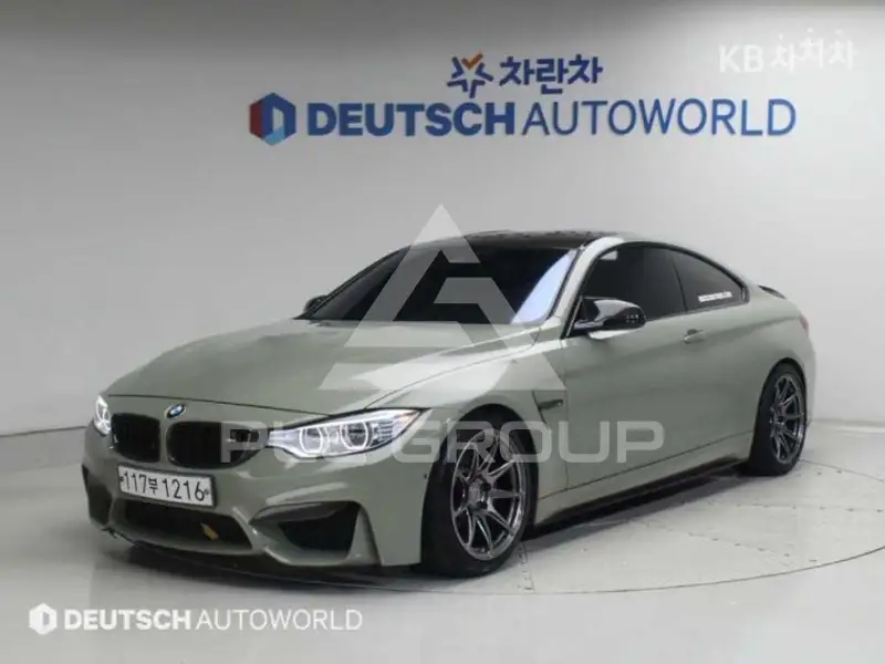 2015 BMW M1