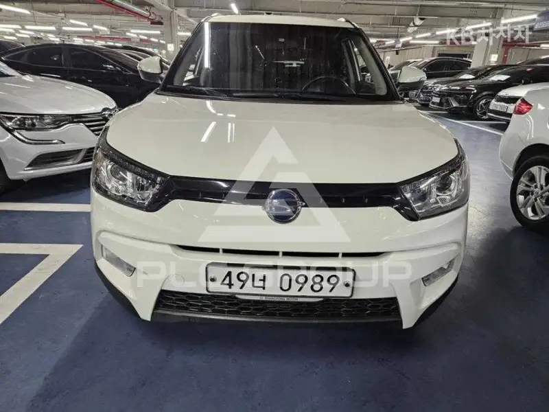 2015 KG Mobility Tivoli