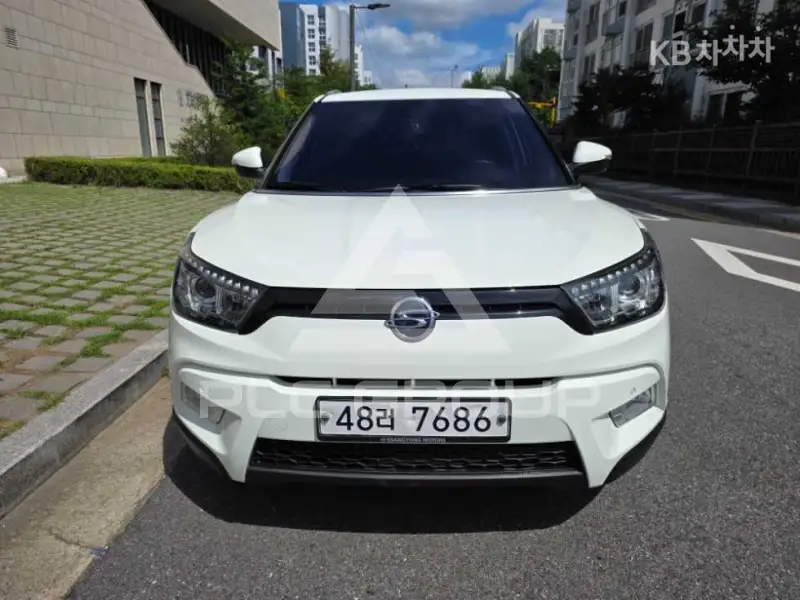 2015 KG Mobility Tivoli