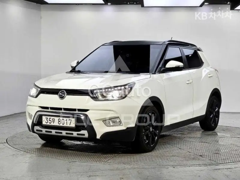 2015 KG Mobility Tivoli