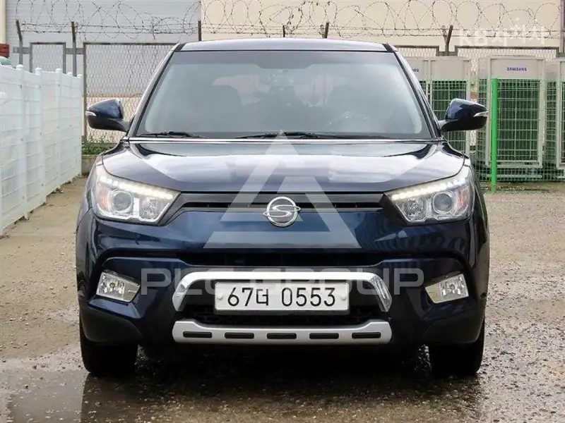 2015 KG Mobility Tivoli
