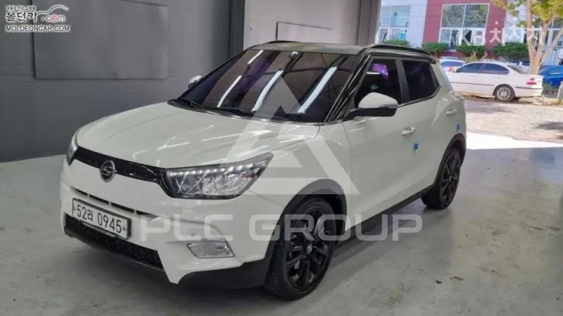 2015 KG Mobility Tivoli
