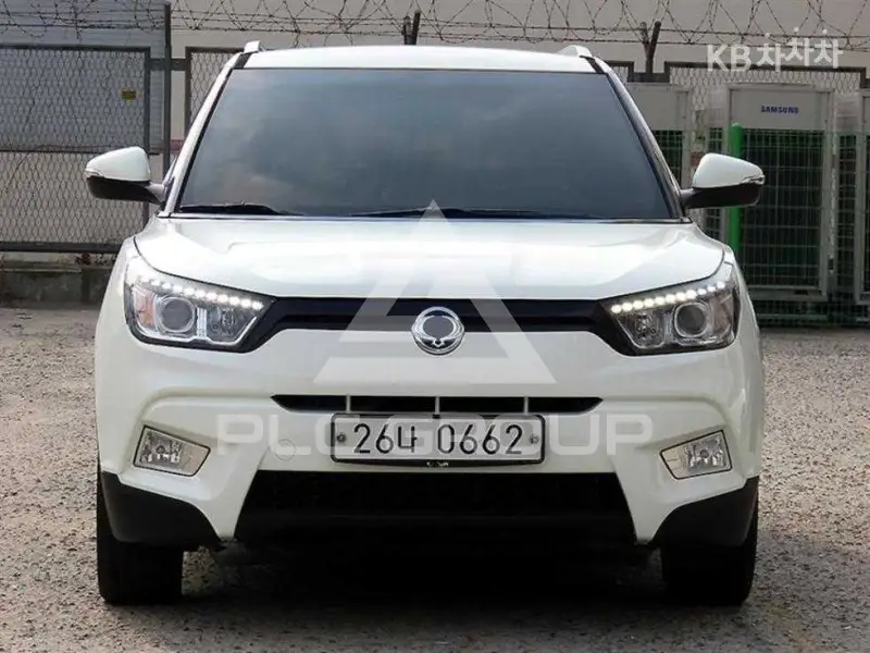 2015 KG Mobility Tivoli