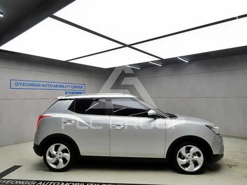 2015 KG Mobility Tivoli