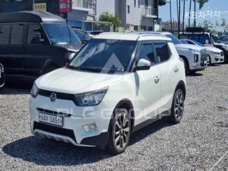 2015 KG Mobility Tivoli