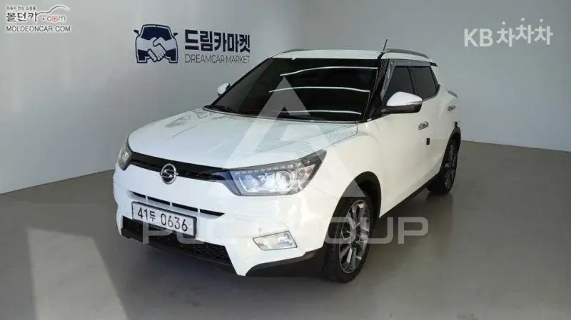 2015 KG Mobility Tivoli