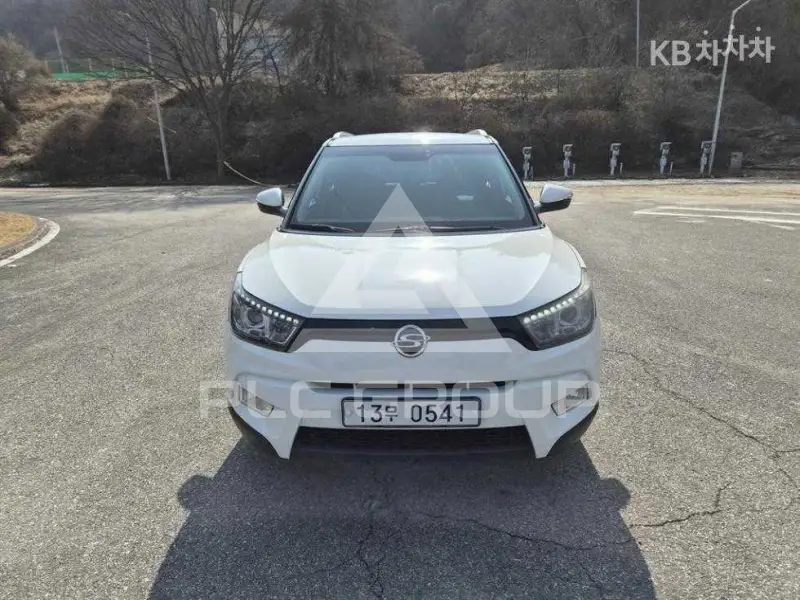 2015 KG Mobility Tivoli