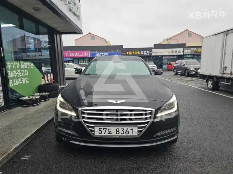 2015 Hyundai Genesis