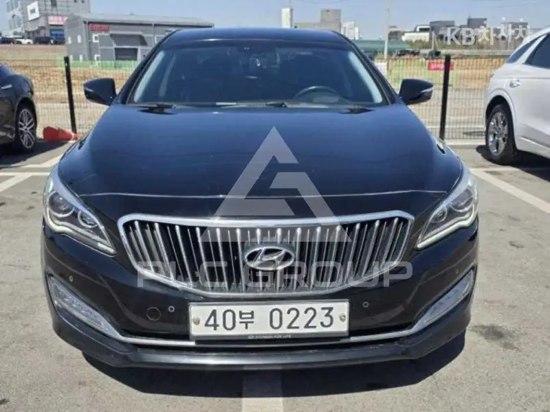 2015 Hyundai Aslan