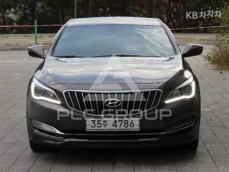 2015 Hyundai Aslan