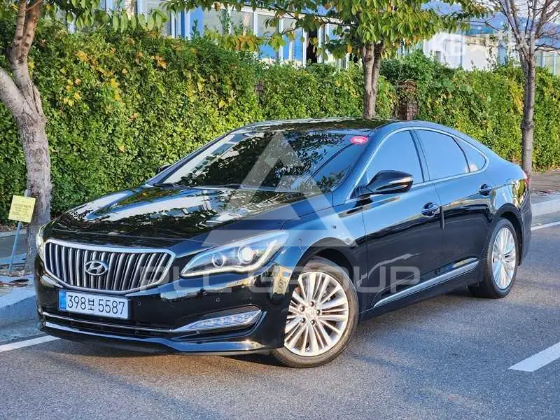 2015 Hyundai Aslan