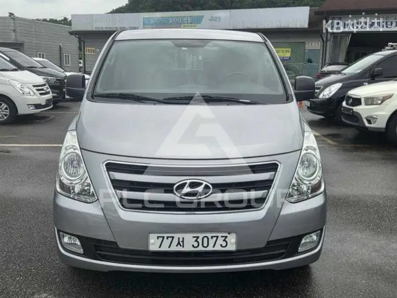 2015 Hyundai Starex