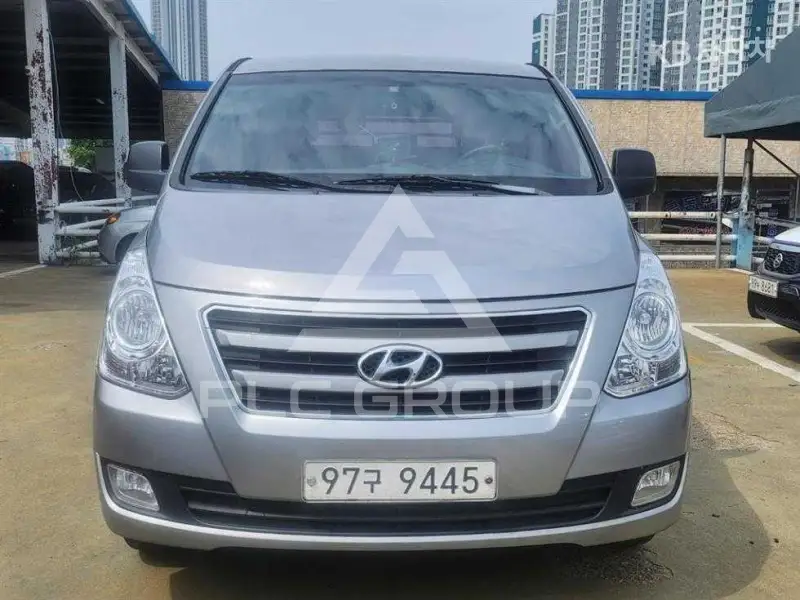 2015 Hyundai Starex