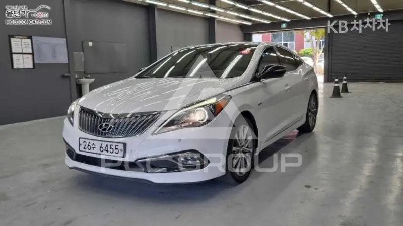 2015 Hyundai Grandeur