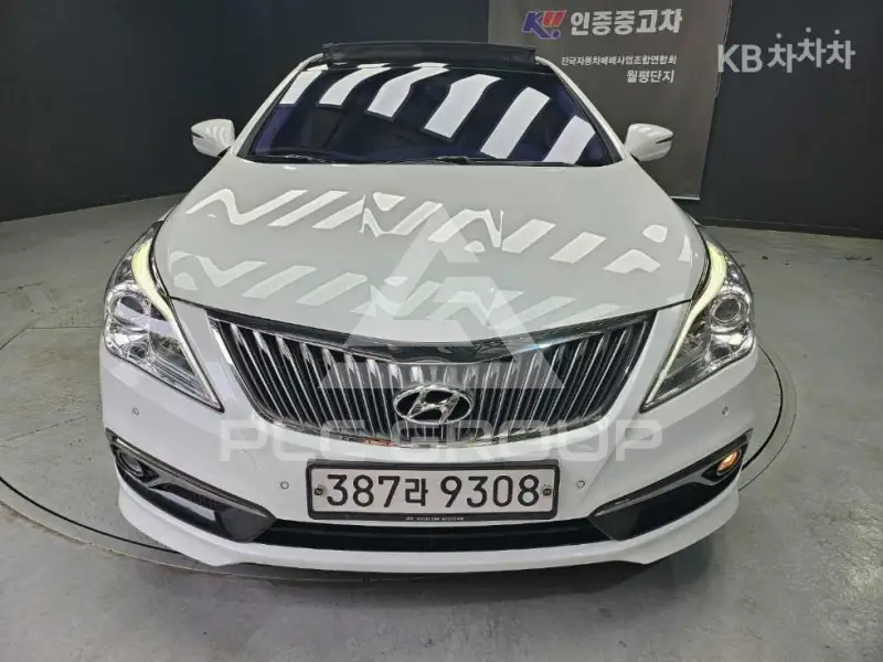 2015 Hyundai Grandeur