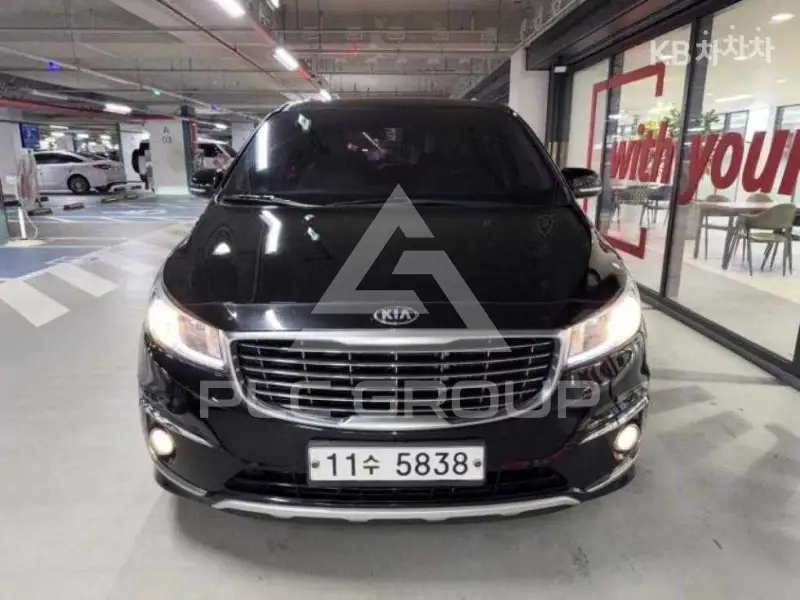 2015 KIA Carnival