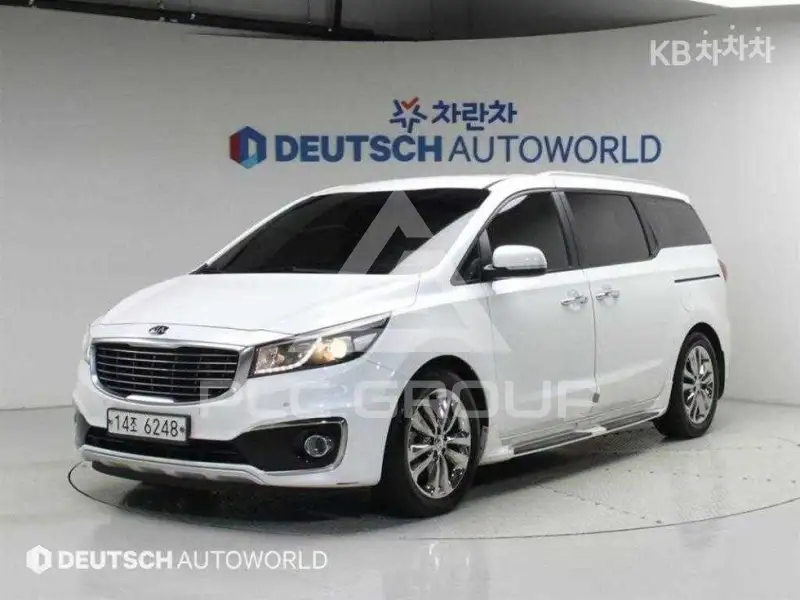 2015 KIA Carnival
