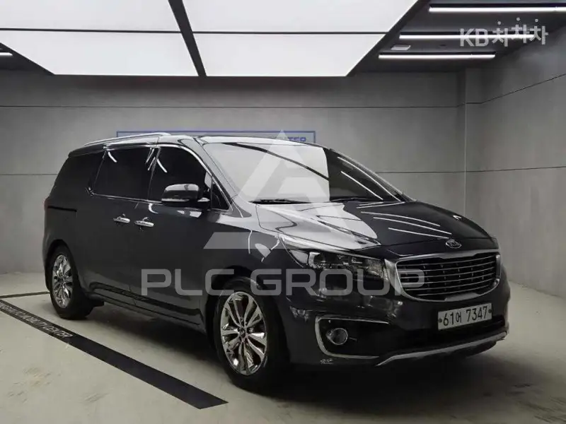 2015 KIA Carnival