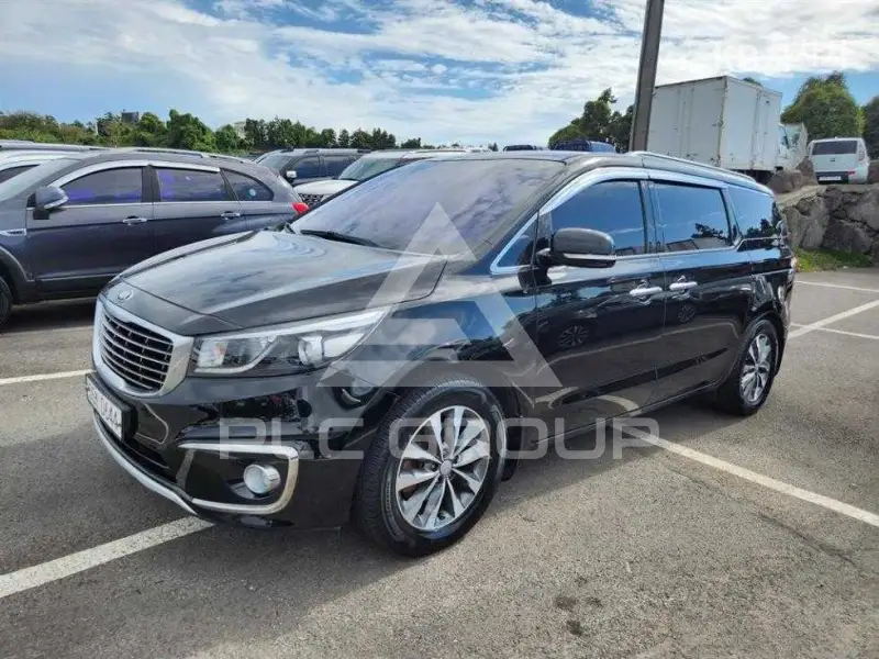 2015 KIA Carnival