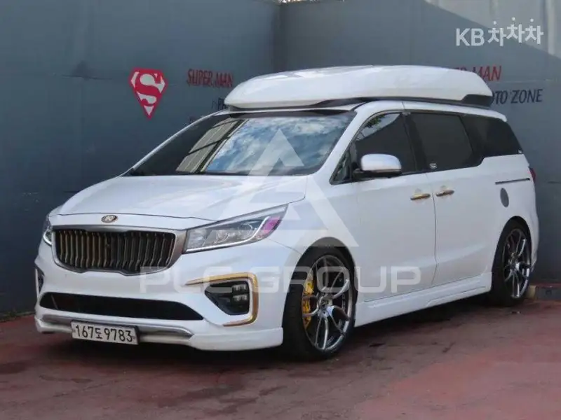 2015 KIA Carnival
