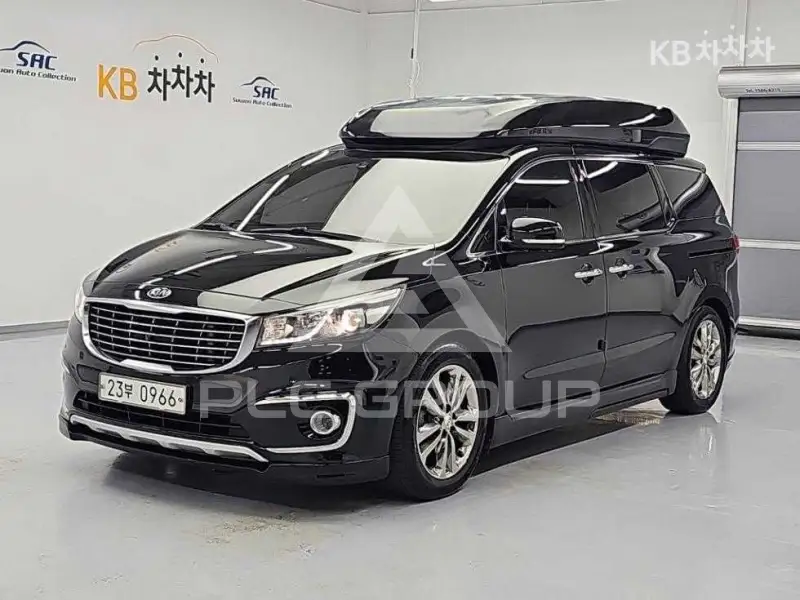 2015 KIA Carnival