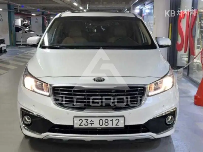 2015 KIA Carnival