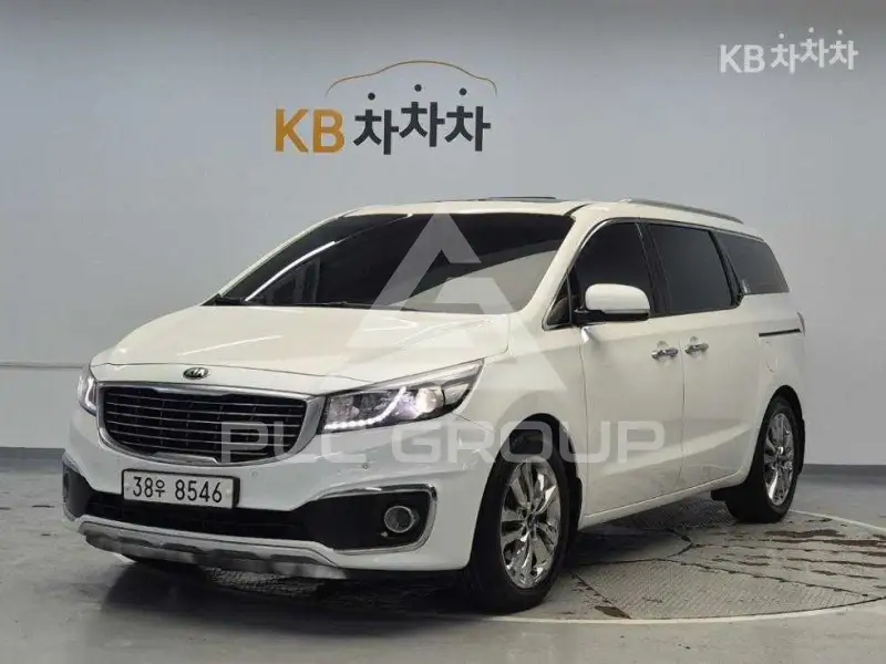 2015 KIA Carnival