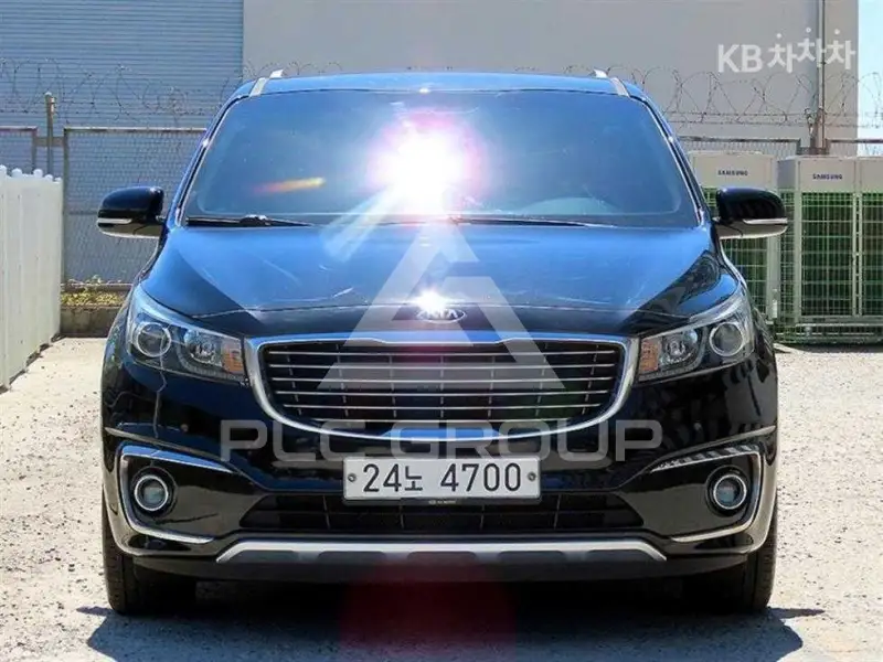 2015 KIA Carnival
