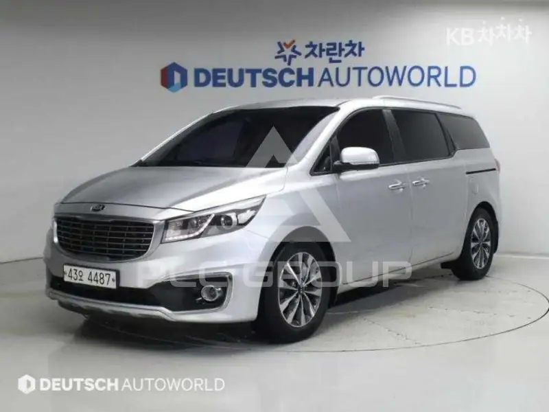 2015 KIA Carnival