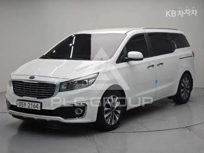 2015 KIA Carnival