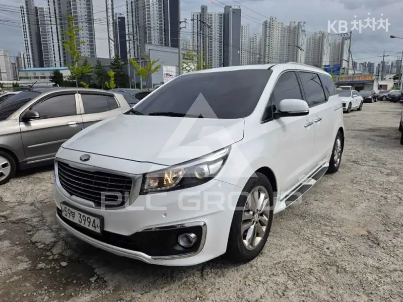 2015 KIA Carnival