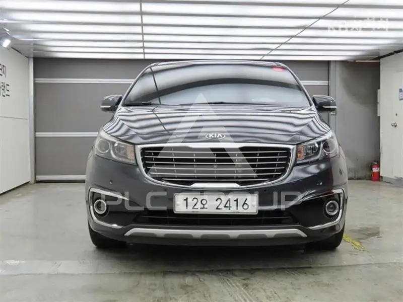 2015 KIA Carnival