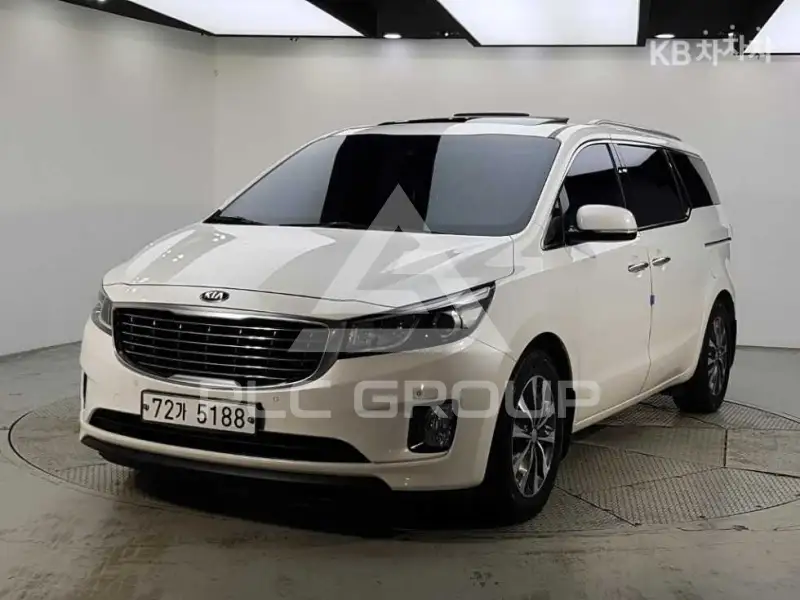 2015 KIA Carnival