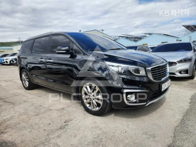 2015 KIA Carnival