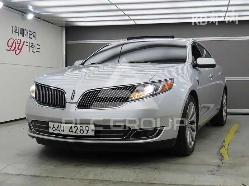 2015 Lincoln MKS