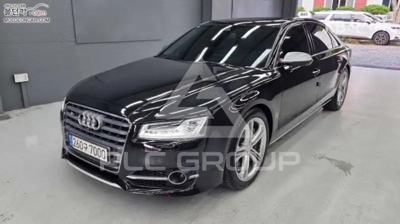 2015 Audi A8