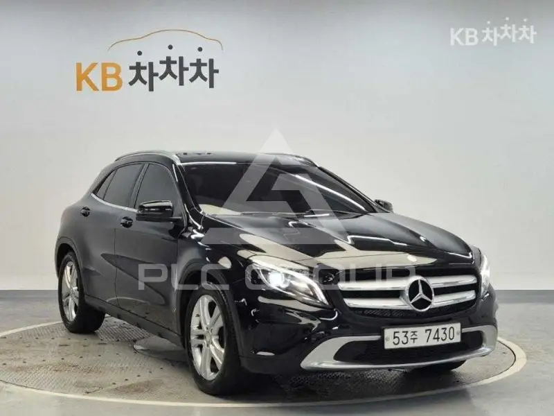 2015 Mercedes Benz GLA-Class