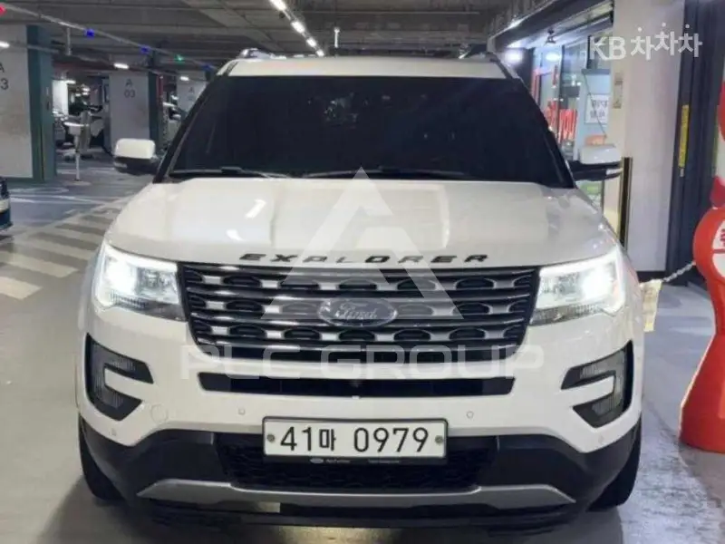 2015 Ford Explorer