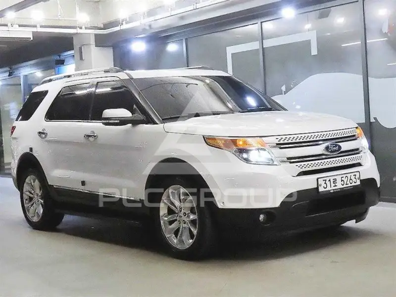 2015 Ford Explorer