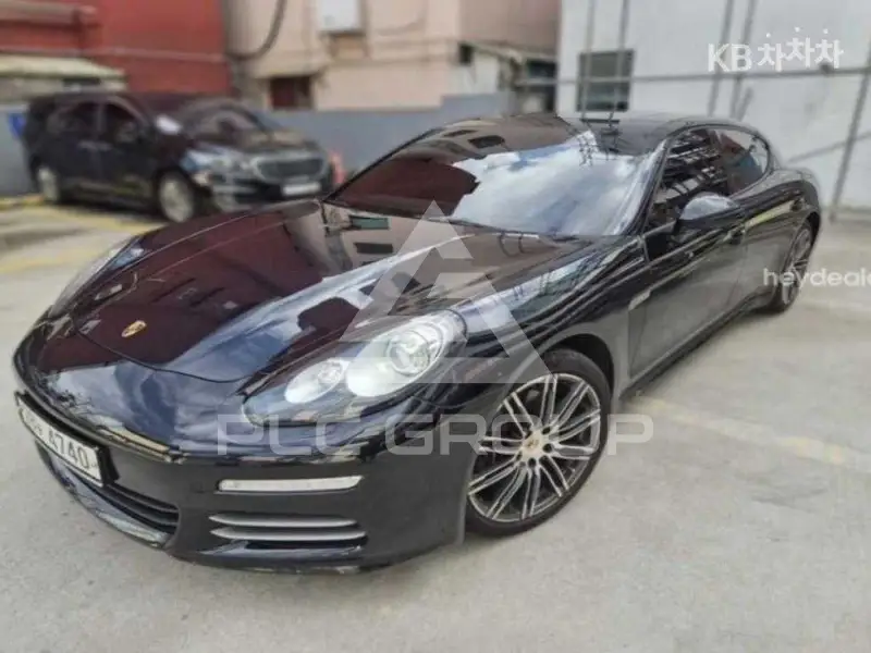 2015 Porsche Panamera