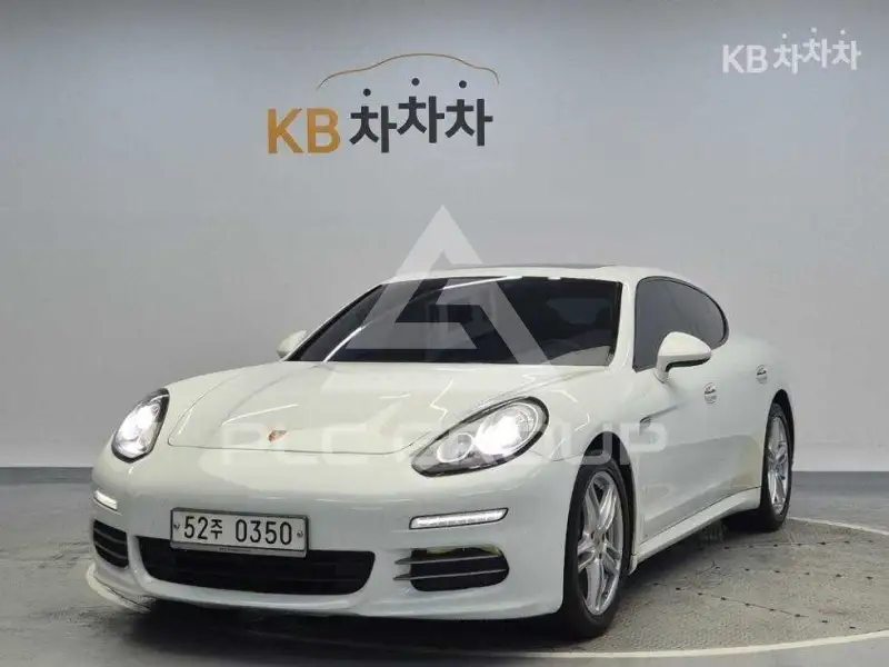 2015 Porsche Panamera