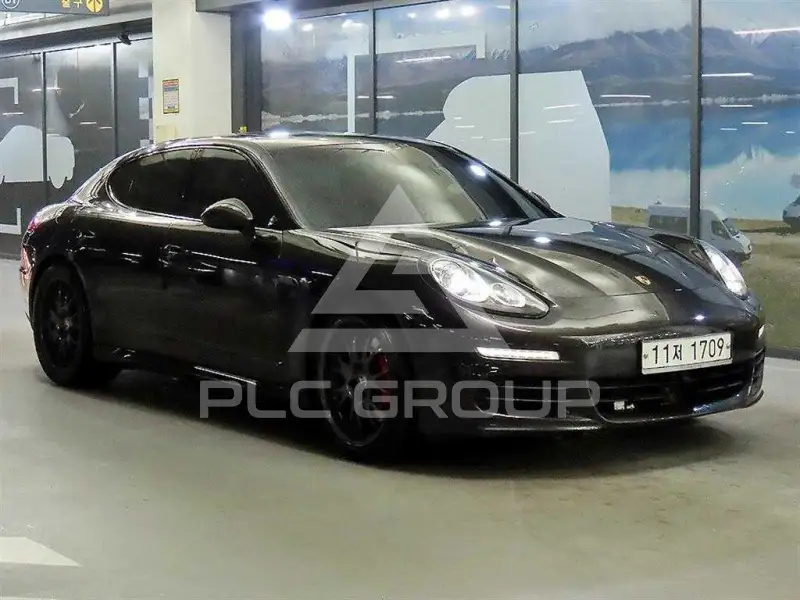 2015 Porsche Panamera